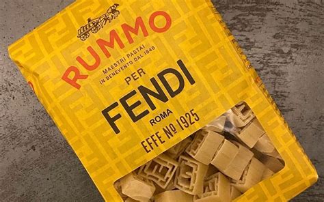 The invitation to Fendi's show is a pack of Rummo pasta 